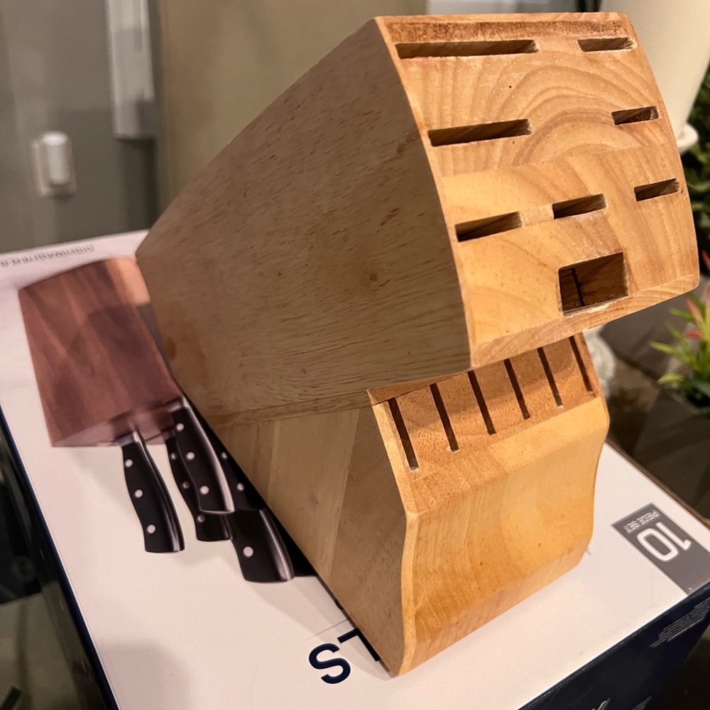 Chicago Cutlery 14 Slot Natural Wood Knife Block